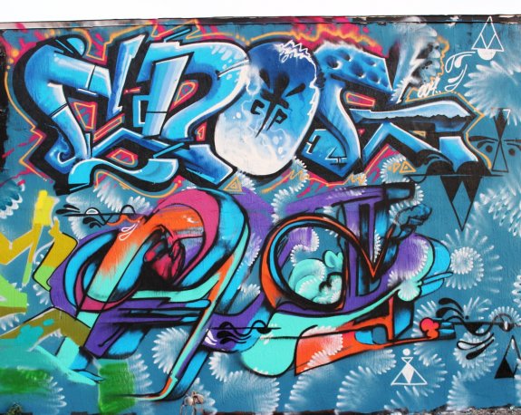 Graffiti BBQ in Little River - May 2013